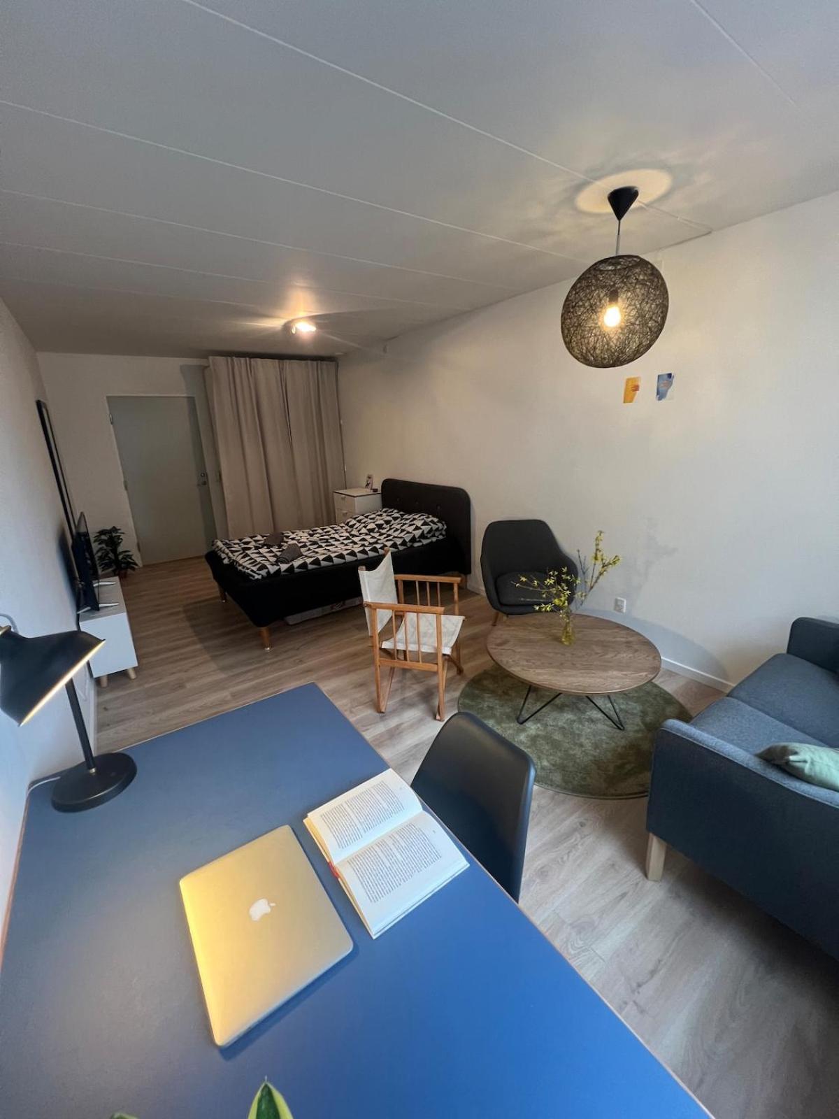 Cozy 2-room Apartment!